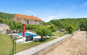 Stunning Home In Slivno With Kitchen